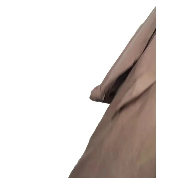 Love Tree Women's Tan Long Sleeve Double Breasted Trench Coat Size Medium - Picture 7 of 9